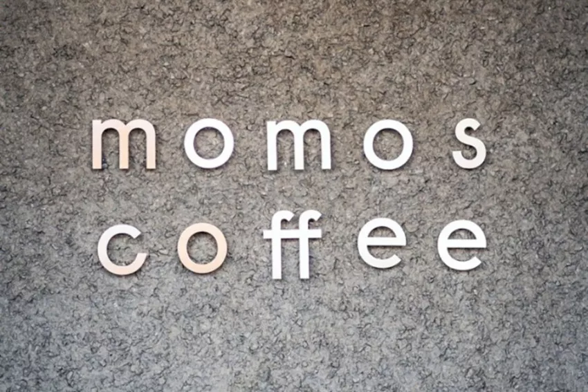 모모스 로스터리&커피바