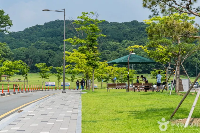 천안시민체육공원